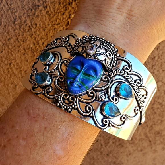 New Carved Goddess Blue Quartz & Pink Topaz 925 Silver Cuff Bracelet. - Picture 9 of 10
